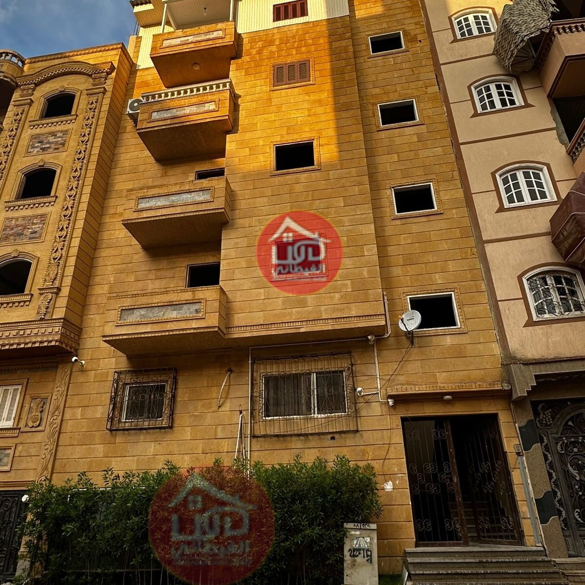 متلك روف راقي 189م في الحي الخامس بدمياط الجديدة – جاهز للسكن